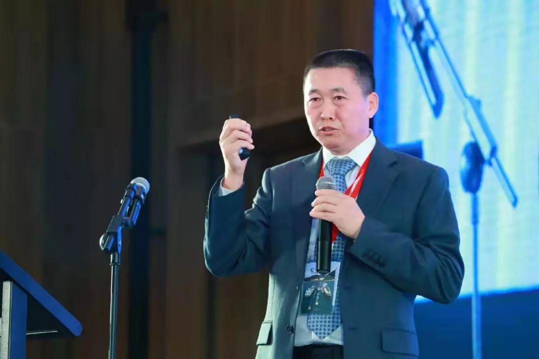 新奥及香港2025今晚开奖资料,全面释义与警惕虚假宣传-全面释义、解释与落实 解析与释义