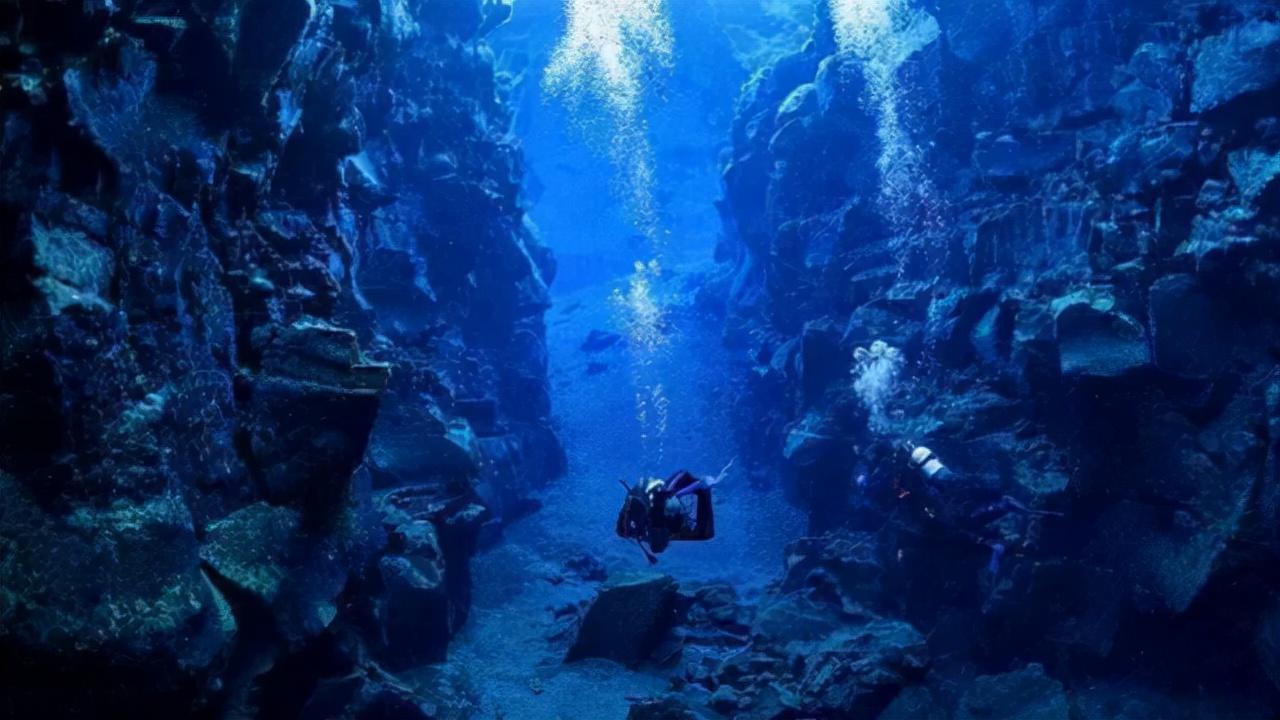 地震最新動(dòng)態(tài)及傷亡情況報告