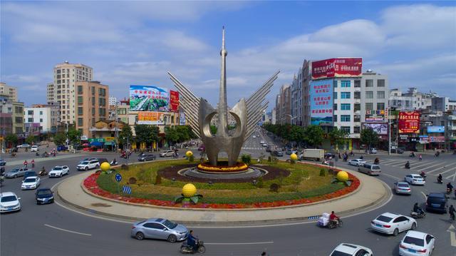 廉江市最新發(fā)展，繁榮與進(jìn)步的足跡