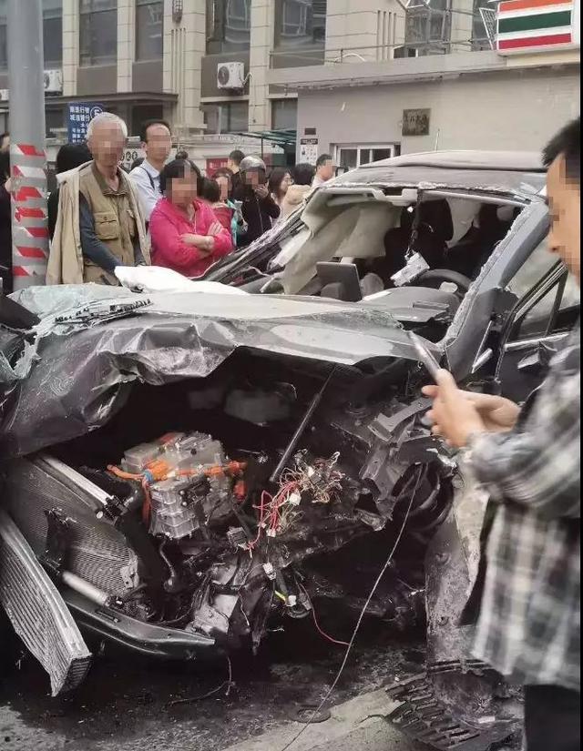 西安交通事故最新情況匯報