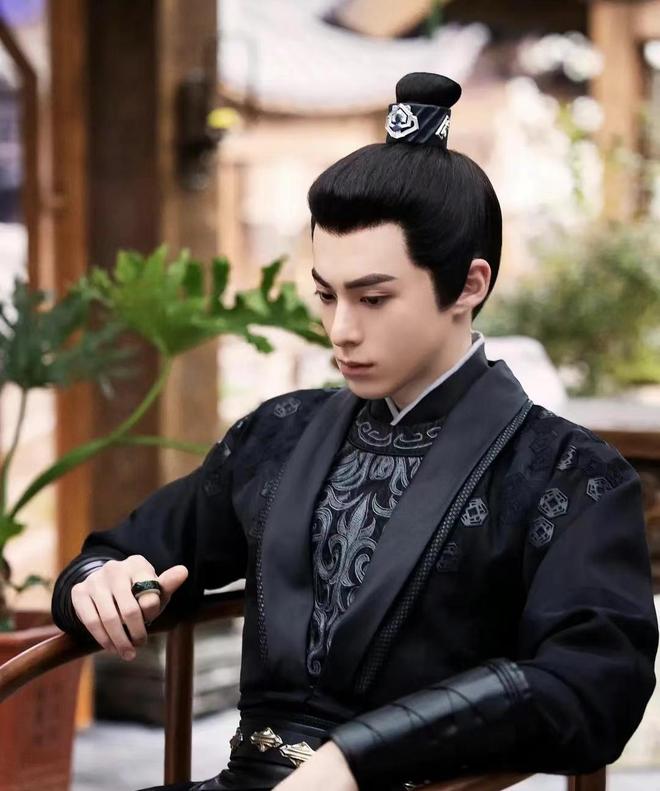 王鶴棣陳鈺琪，最新動(dòng)態(tài)閃耀星途之旅