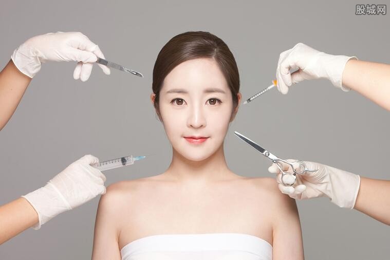 花漾醫美創(chuàng  )新事件引領(lǐng)行業(yè)新風(fēng)向，重塑美麗標準