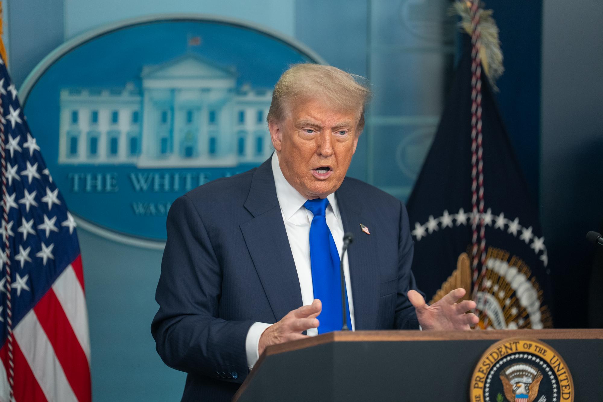 特朗普最新動(dòng)態(tài)，政策調整與國際互動(dòng)觀(guān)察