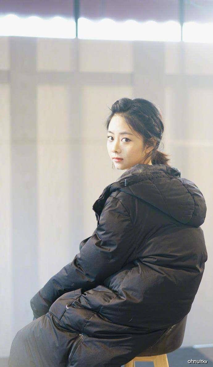 譚松韻最新八卦，熒幕女神的神秘面紗揭曉