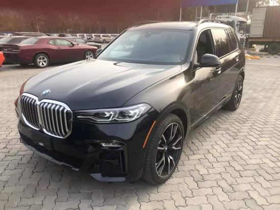 尊貴豪華與極致性能的完美結合，最新寶馬X7提車(chē)體驗分享